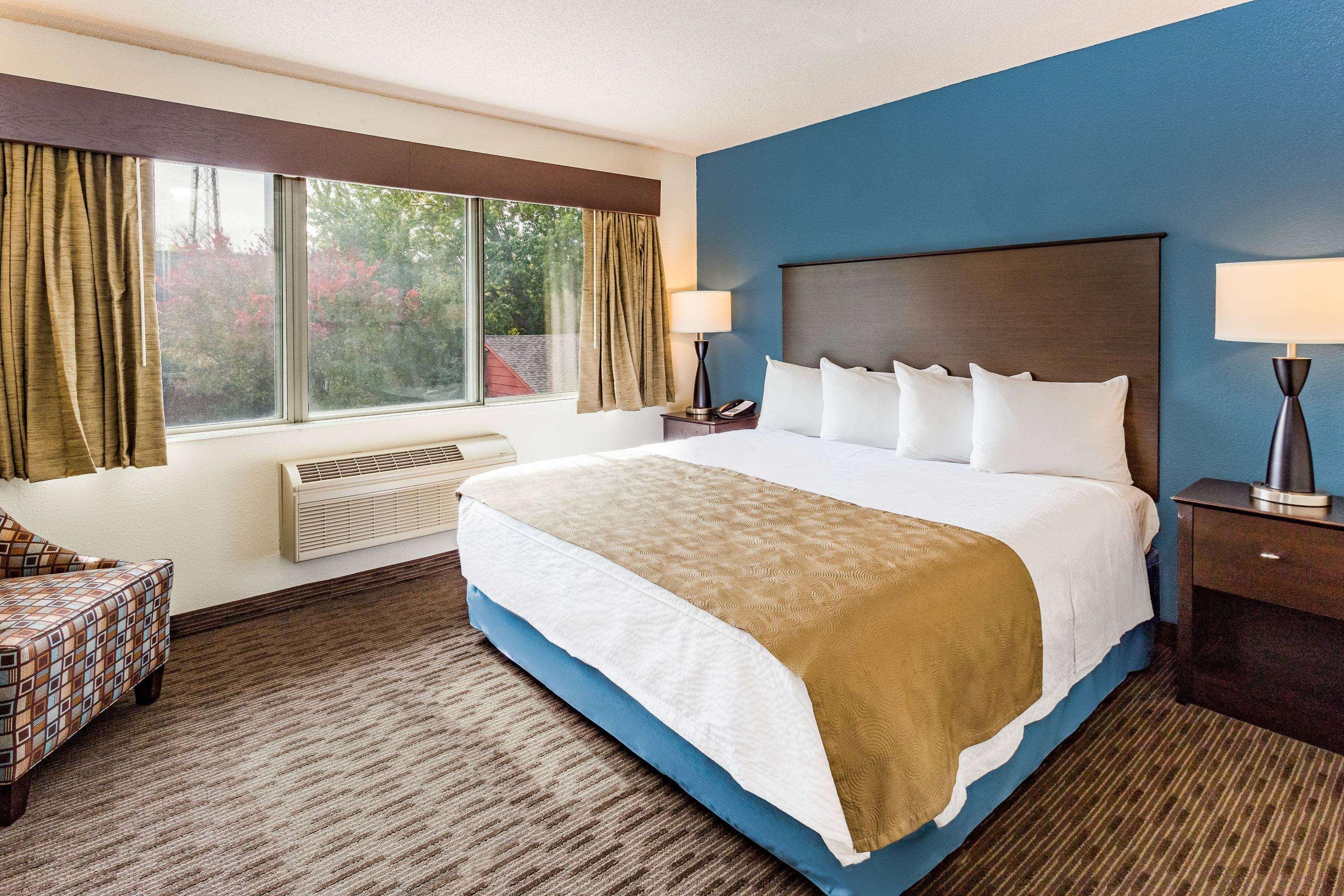 Americinn By Wyndham Hotel And Suites Long Lake Extérieur photo