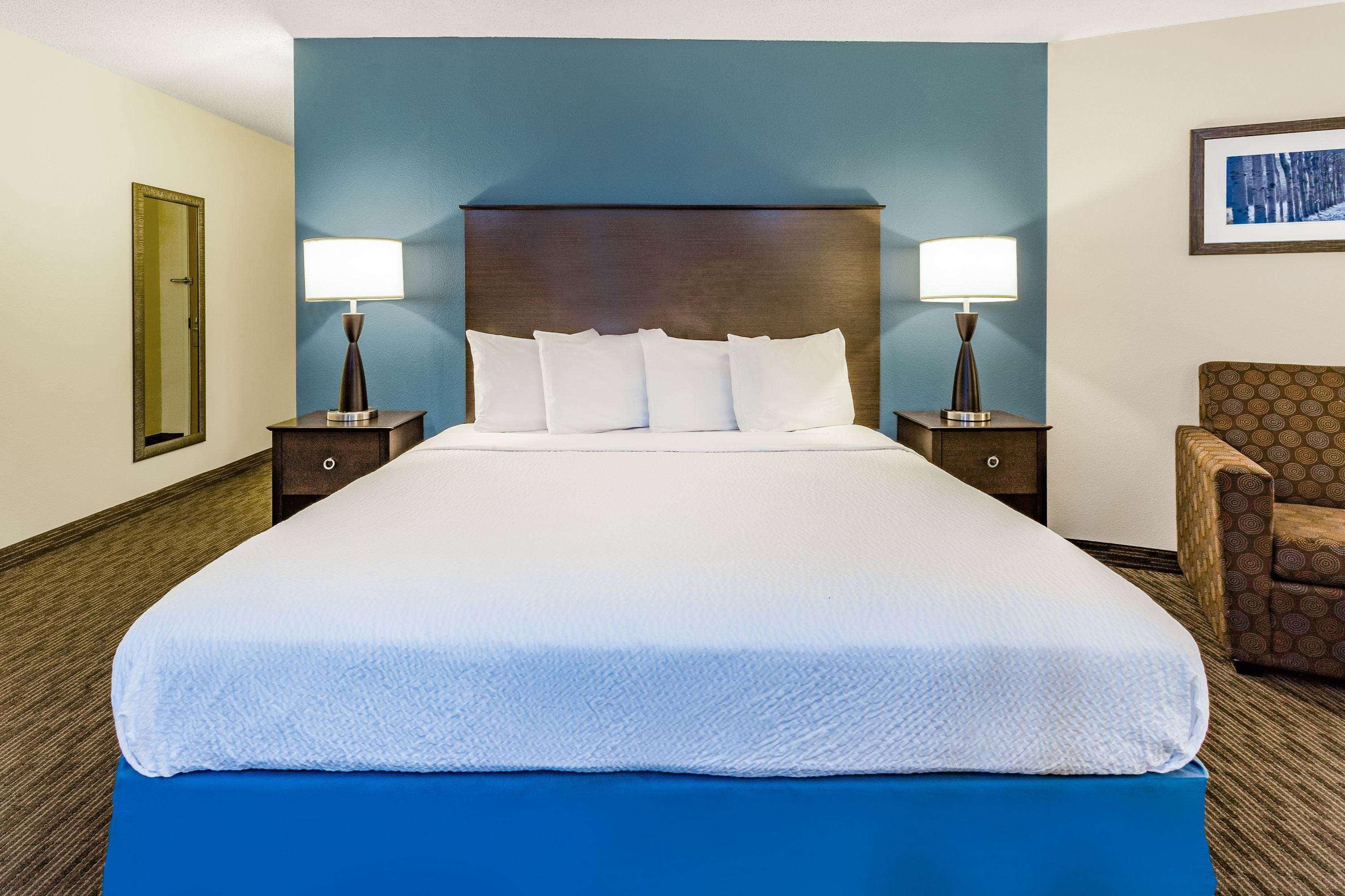 Americinn By Wyndham Hotel And Suites Long Lake Extérieur photo